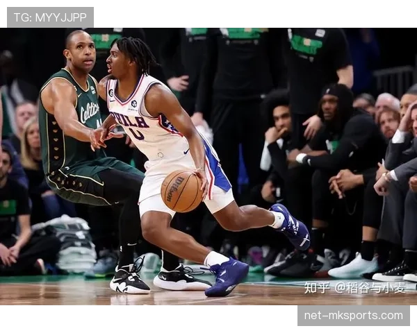 皮尔斯无球跑动牵制防线，关键回合得分结构改变战局